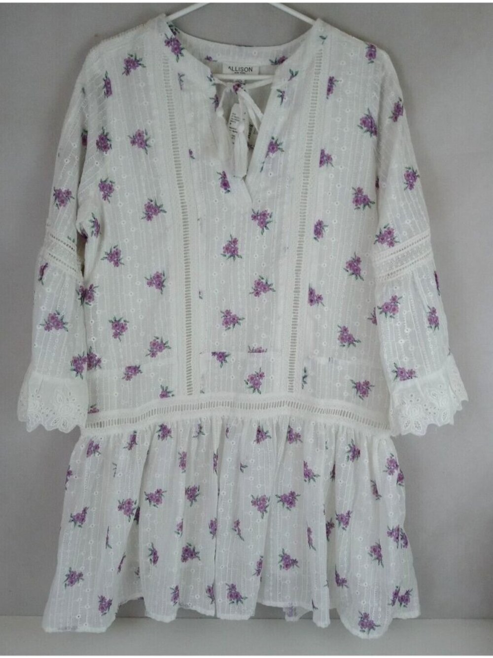 NWT Allison New York Lined Lace Floral Boho Blouse With Belle Sleeves Medium